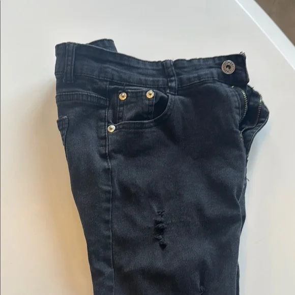Sale 3/15 Kids size 14 black skinny jeans. - Picture 2 of 4